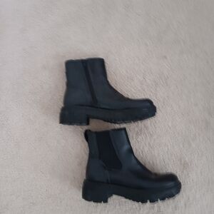 House Of Harlow 1960 Black Leather Ankle Righteous Boots  * 2 OR MORE 20% OFF